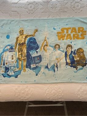 Vintage 1977 Star Wars A New Hope Pillowcase (1)